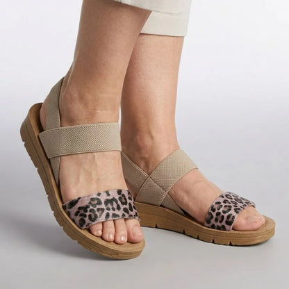 Soleva® – Comfortabele Instapsandalen voor Lange Dagen