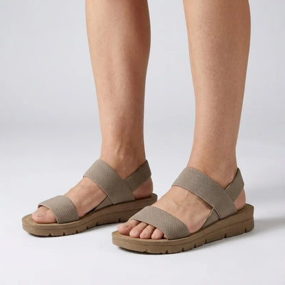 Soleva® – Comfortabele Instapsandalen voor Lange Dagen