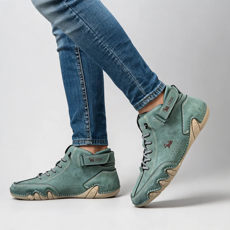 Barevo orthopedische schoenen – Groen, gedragen door model