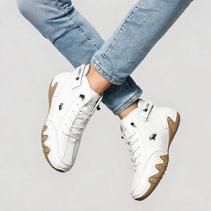 Barevo orthopedische schoenen – Wit, gedragen door model