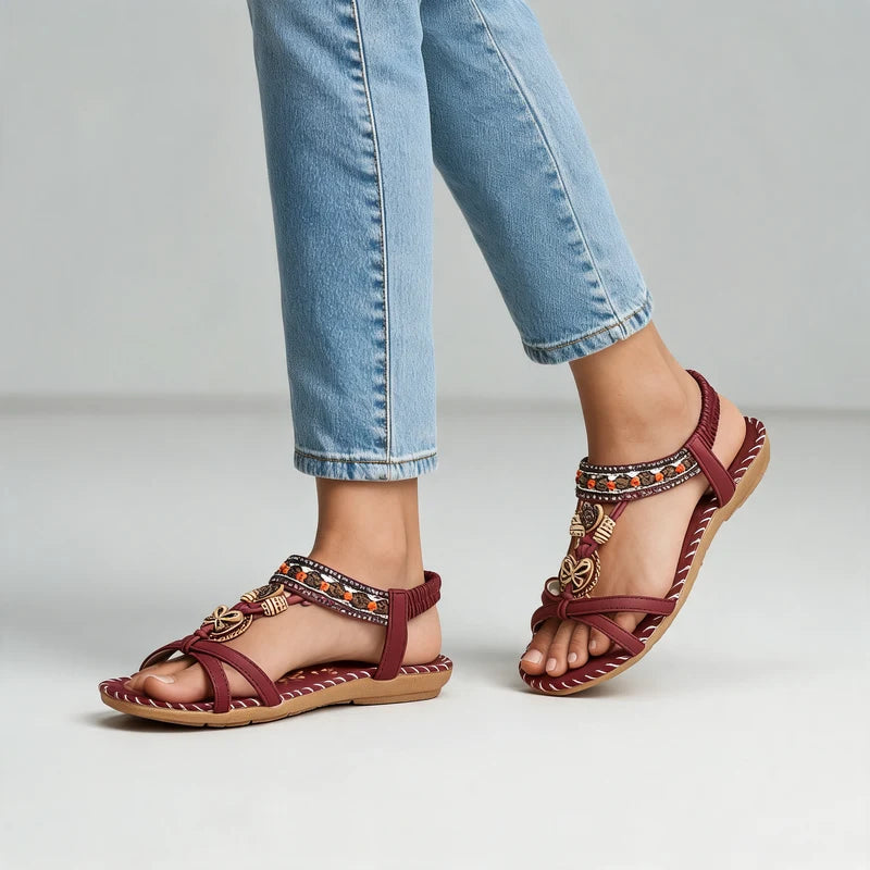 Belleva open teen sandalen – Bordeauxrood, gedragen door model