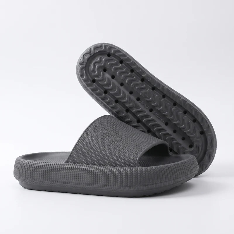 HappySlides comfortslippers – Zwart, zijaanzicht en zool