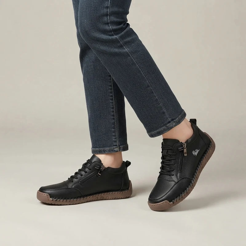 MayFit Zip comfortsneakers – Zwart, gedragen door model