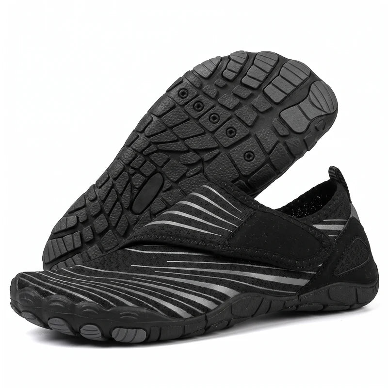 Natueva lichte & flexibele barefoot schoenen – Zwart, zijaanzicht en zool