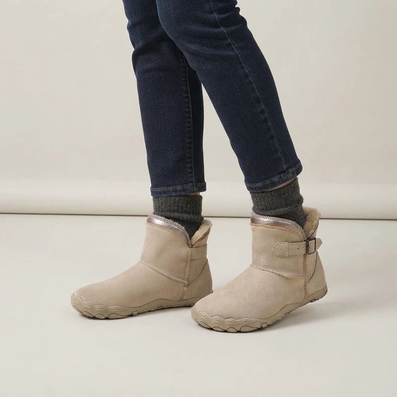 Nordeva waterafstotende snowboots – Bruin, gedragen door model