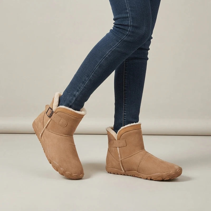 Nordeva waterafstotende snowboots – Camel, gedragen door model