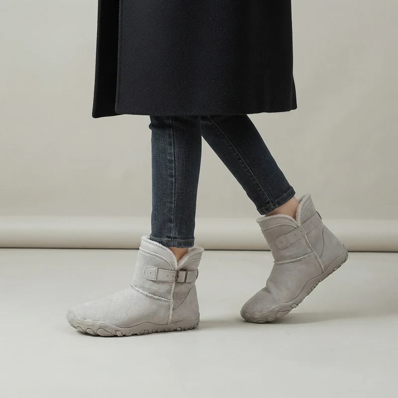 Nordeva waterafstotende snowboots – Lichtgrijs, gedragen door model