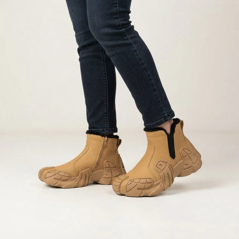 Thermevo waterafstotende winterlaarzen – Khaki, gedragen door model